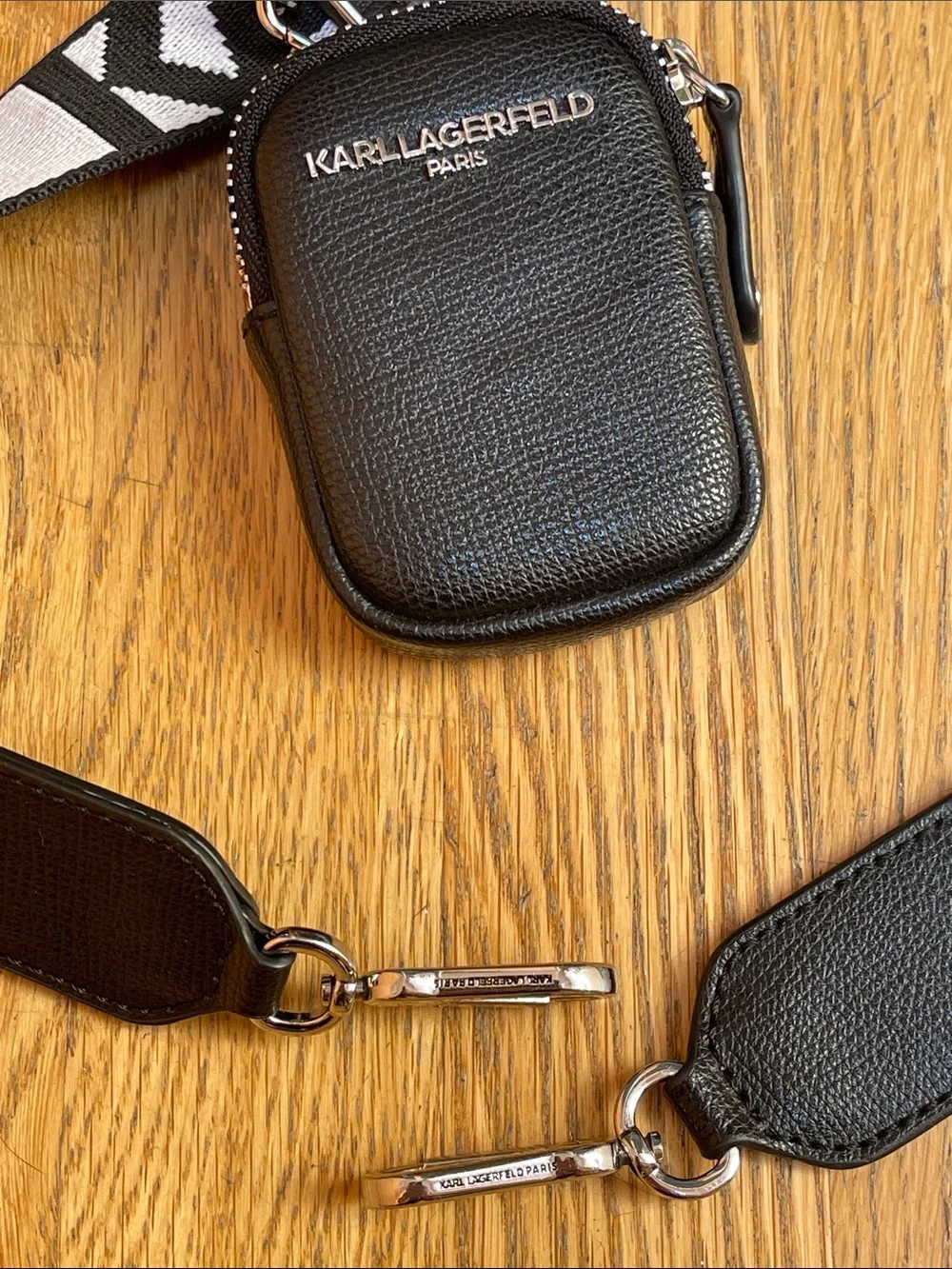 Karl Lagerfeld replacement black guitar purse strap w/ new earbud case